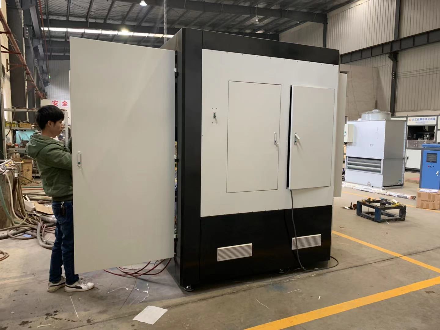 通用 淬火  機(jī)床